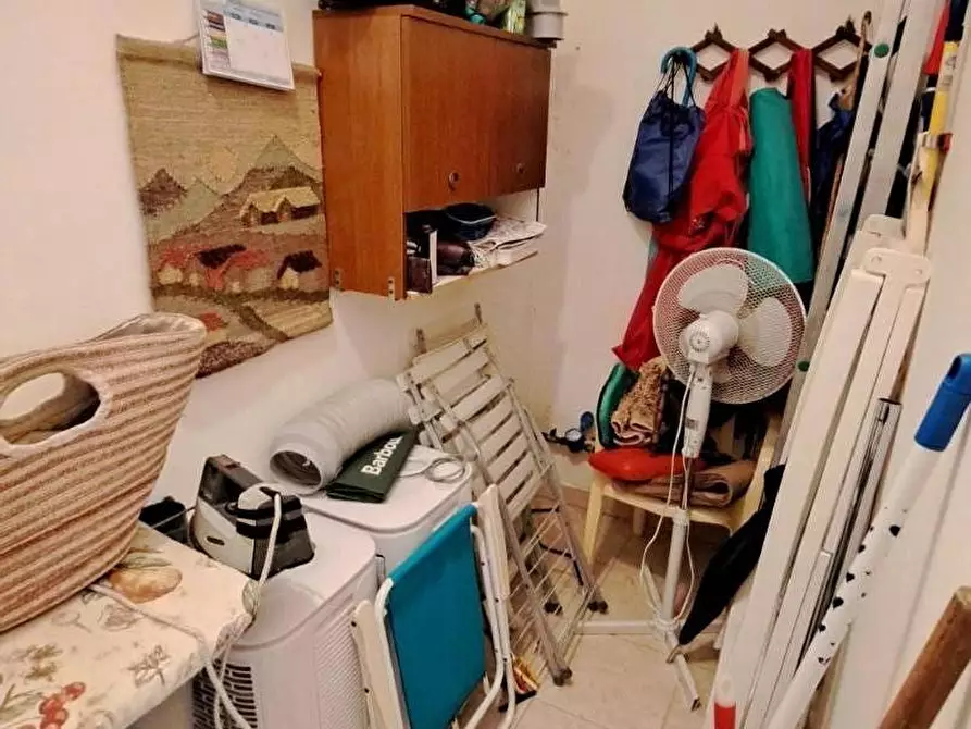 Immagine 17 di Appartamento in vendita  a Rosignano Marittimo