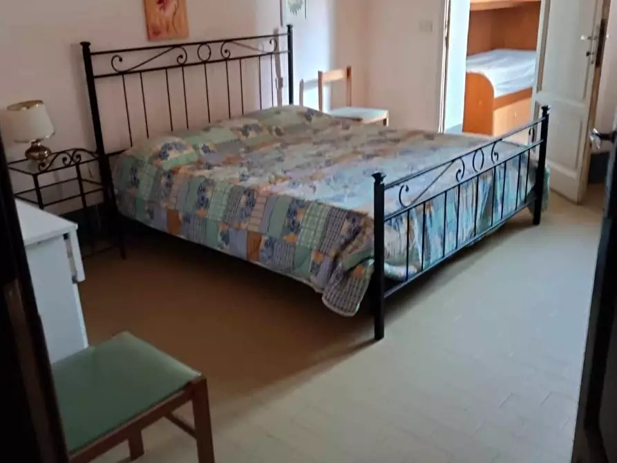 Immagine 5 di Appartamento in vendita  a Viareggio