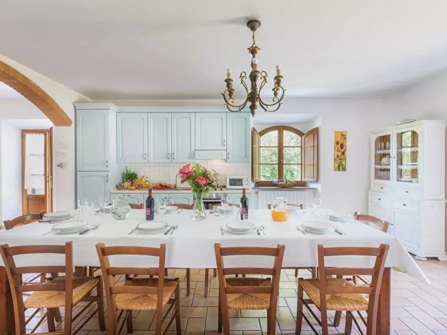 Immagine 25 di Villa in vendita  a Volterra
