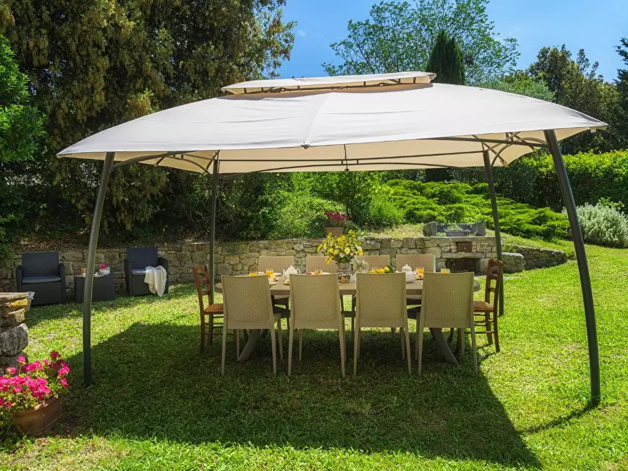 Immagine 13 di Villa in vendita  a Volterra