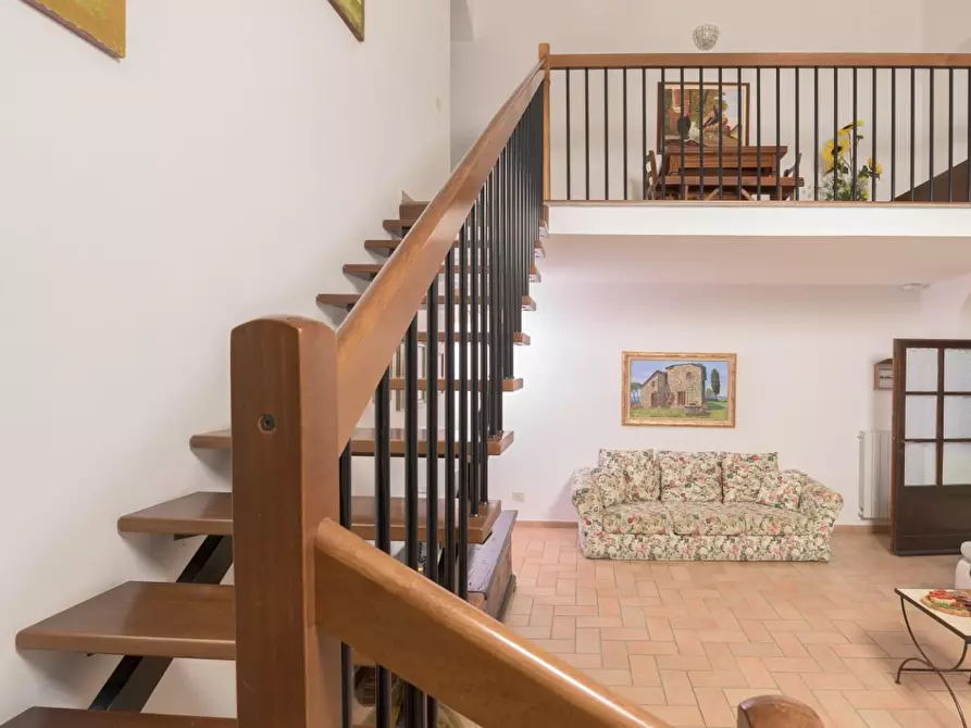 Immagine 21 di Villa in vendita  a Volterra