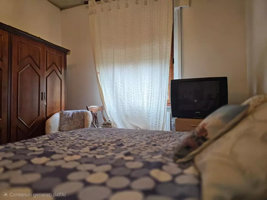 Immagine 25 di Appartamento in vendita  a Siena