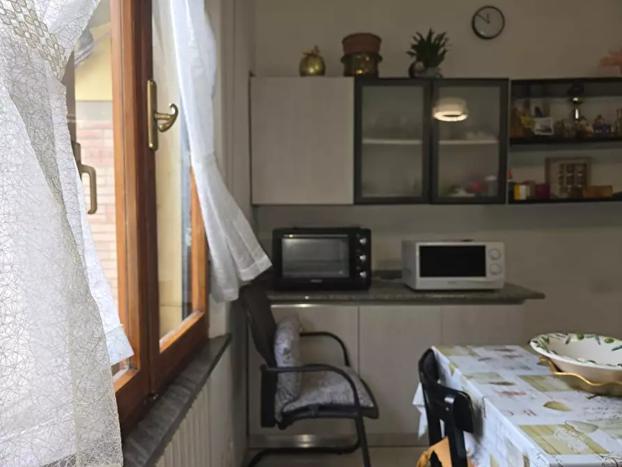 Immagine 10 di Appartamento in vendita  a Siena