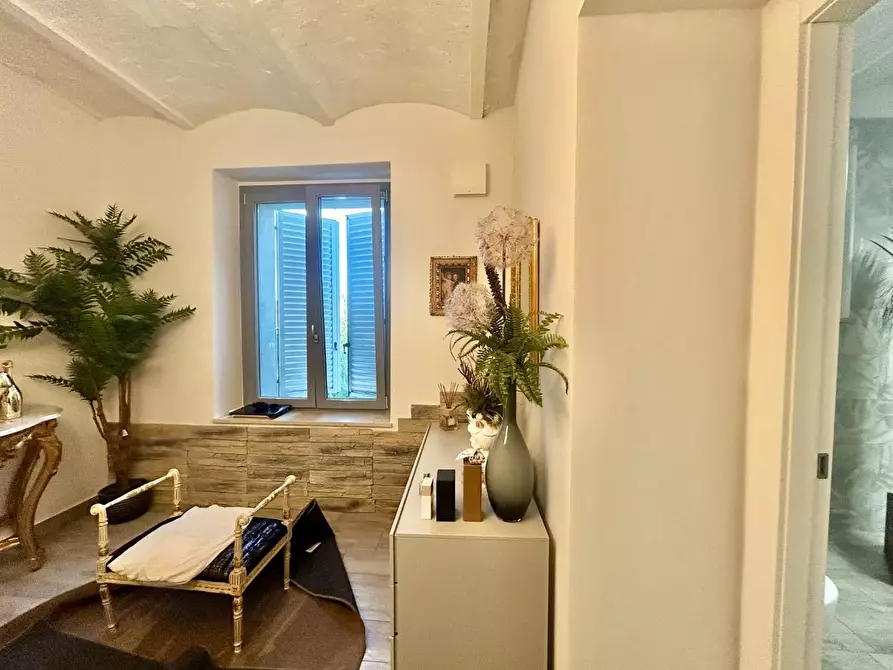 Immagine 22 di Porzione di casa in vendita  a Siena