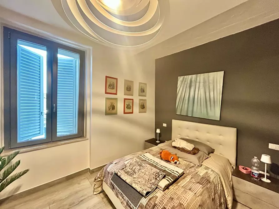 Immagine 14 di Porzione di casa in vendita  a Siena