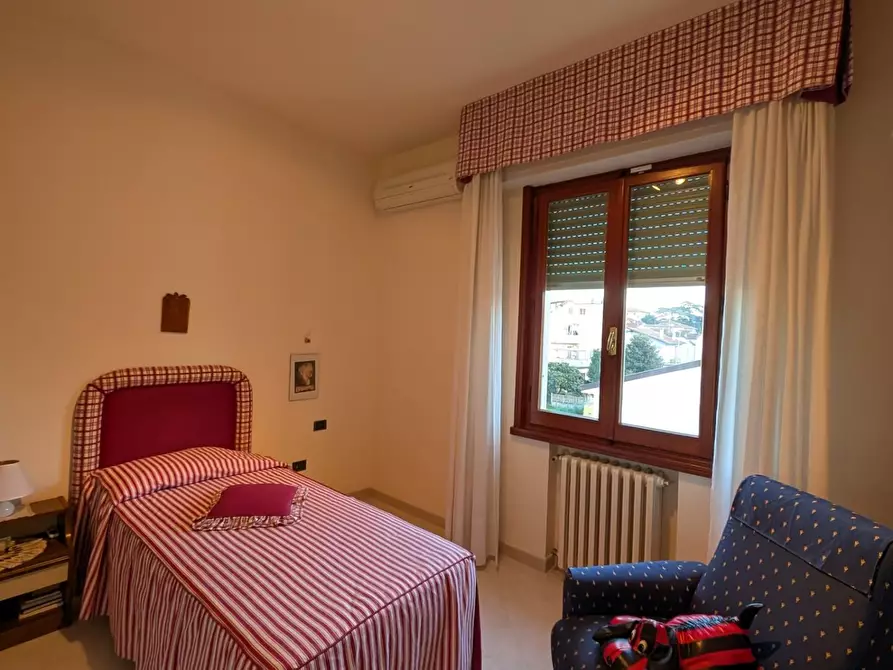 Immagine 35 di Appartamento in vendita  a Vinci