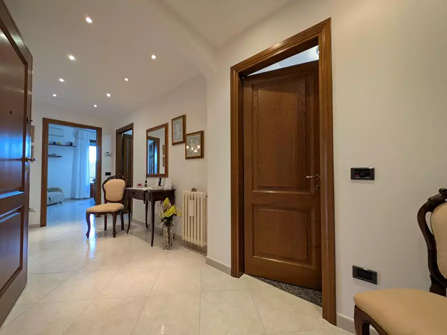 Immagine 29 di Appartamento in vendita  a Vinci