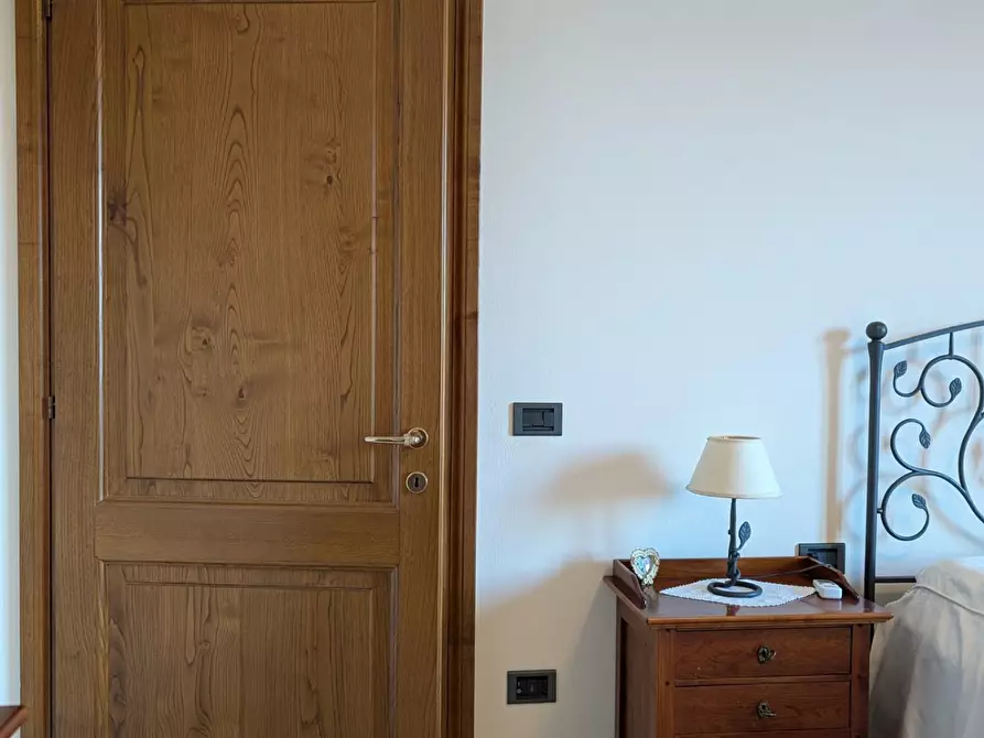 Immagine 23 di Appartamento in vendita  a Vinci