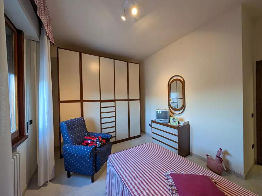 Immagine 37 di Appartamento in vendita  a Vinci