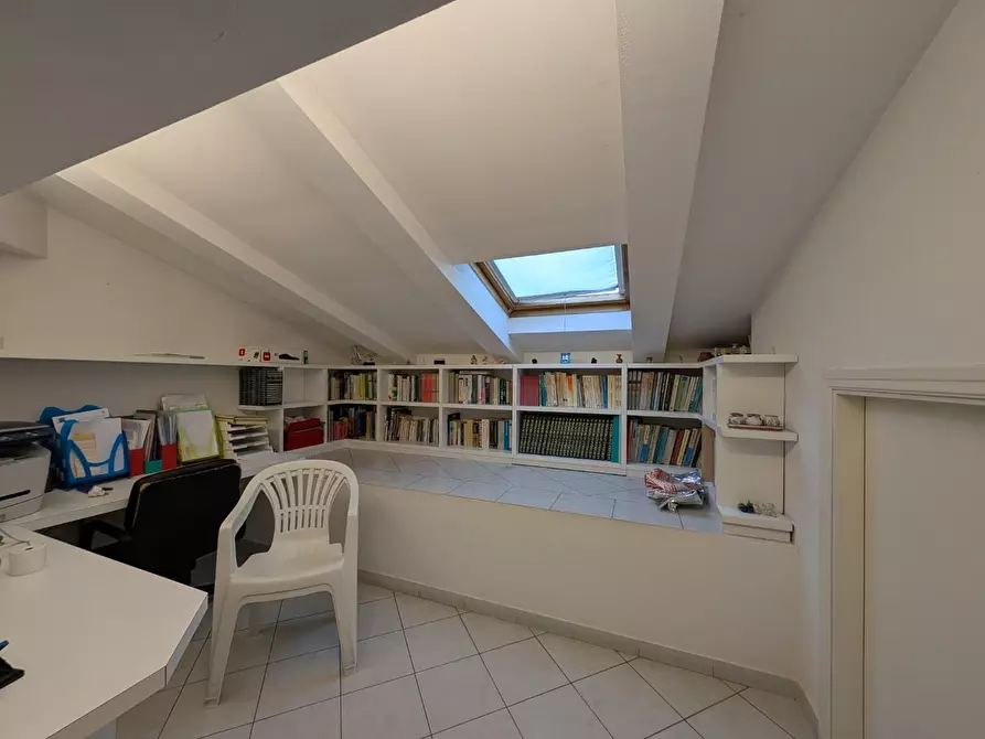 Immagine 41 di Appartamento in vendita  a Vinci