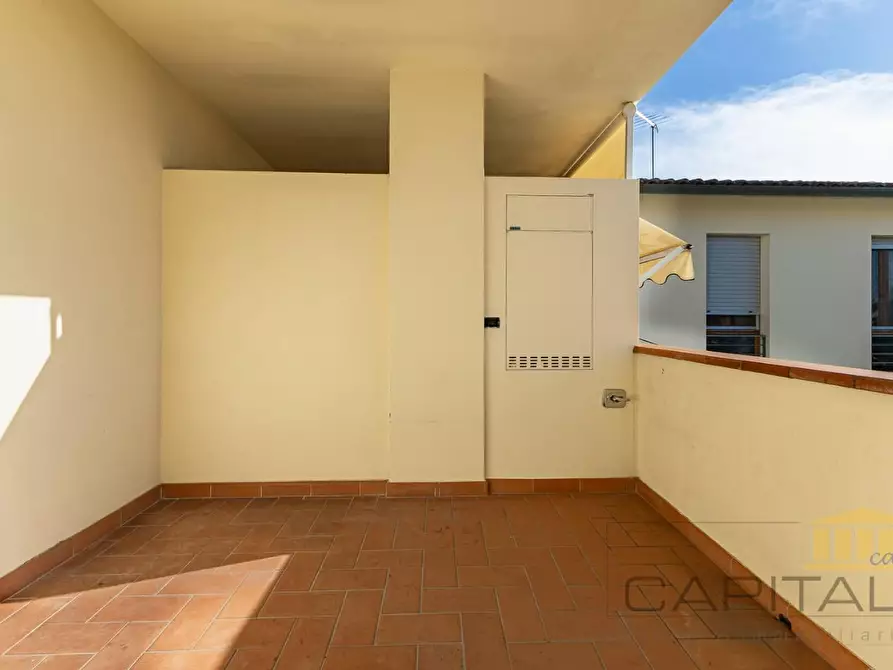 Immagine 10 di Villetta a schiera in vendita  a Calcinaia