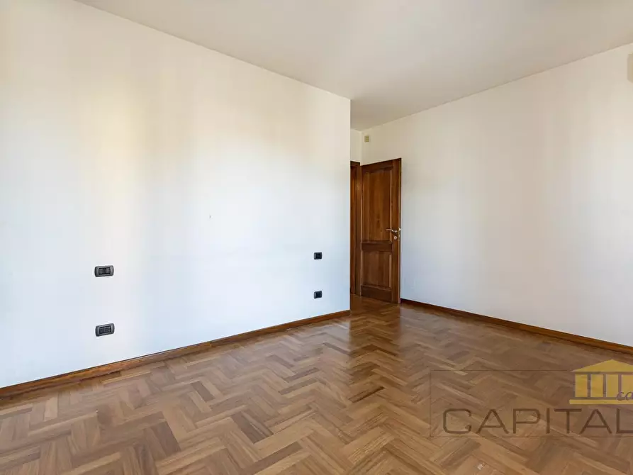 Immagine 14 di Villetta a schiera in vendita  a Calcinaia