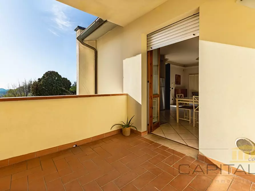 Immagine 9 di Villetta a schiera in vendita  a Calcinaia