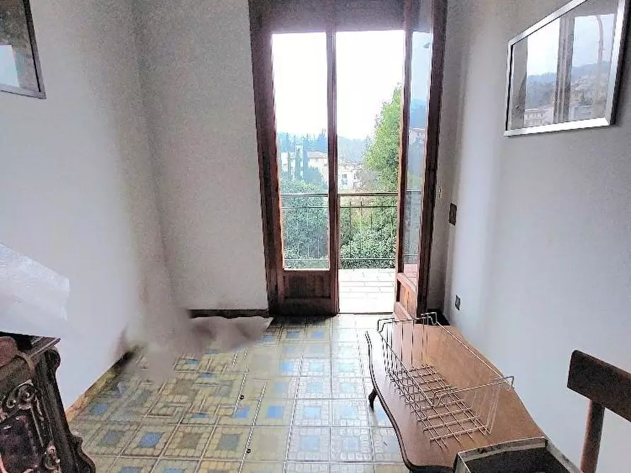 Immagine 10 di Appartamento in vendita  a Lastra A Signa