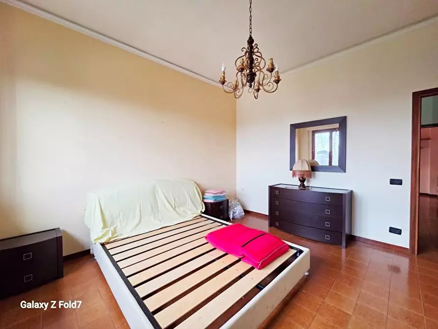 Immagine 15 di Appartamento in vendita  a Lucca