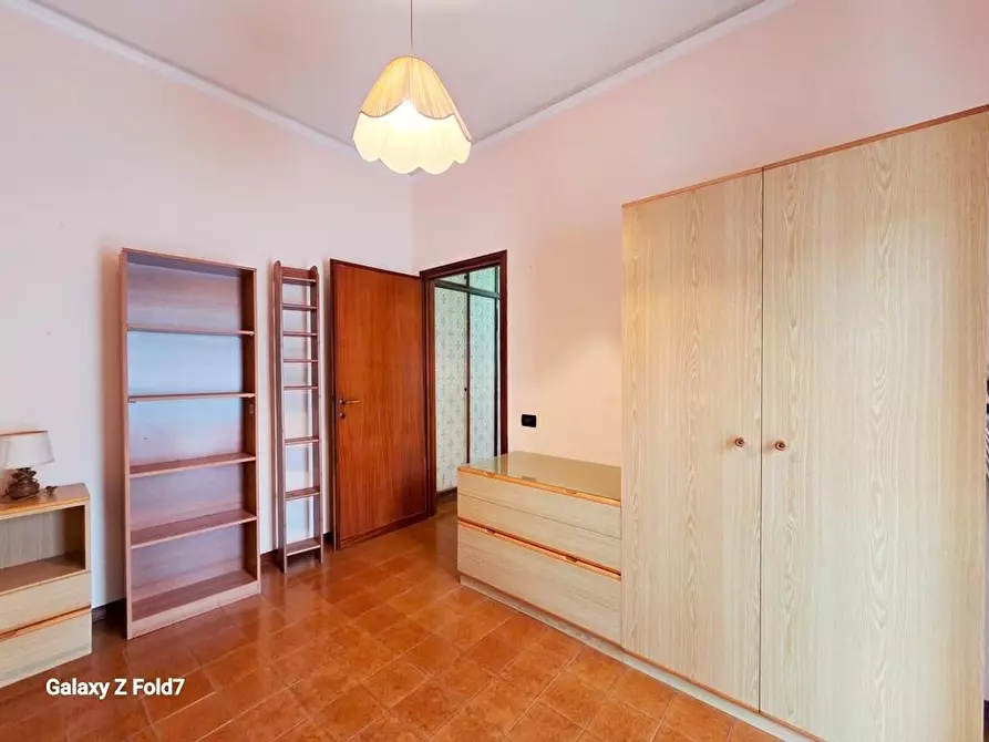 Immagine 18 di Appartamento in vendita  a Lucca