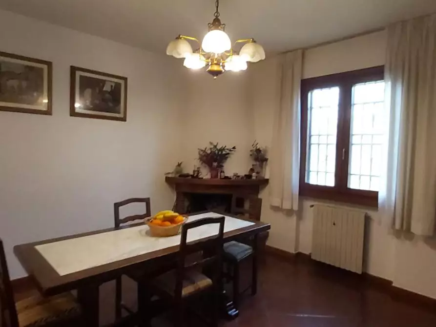 Immagine 7 di Casa bifamiliare in vendita  a Poggio A Caiano