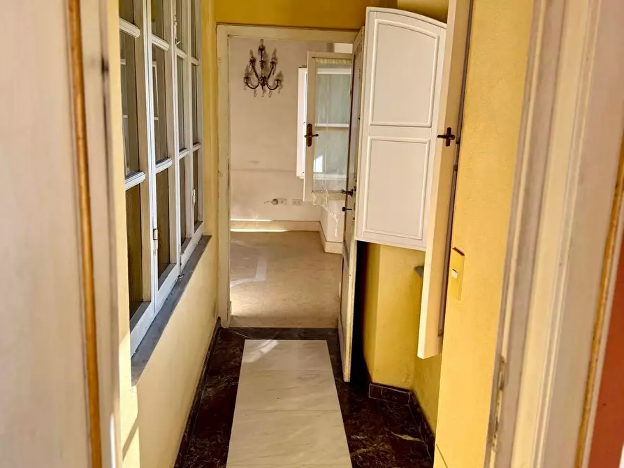 Immagine 15 di Appartamento in vendita  a Pietrasanta