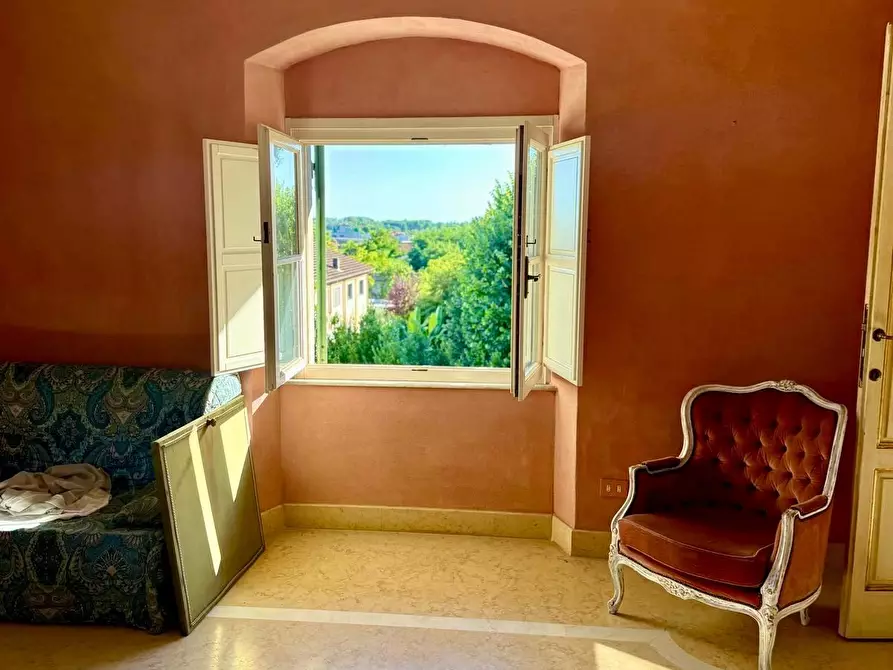 Immagine 6 di Appartamento in vendita  a Pietrasanta