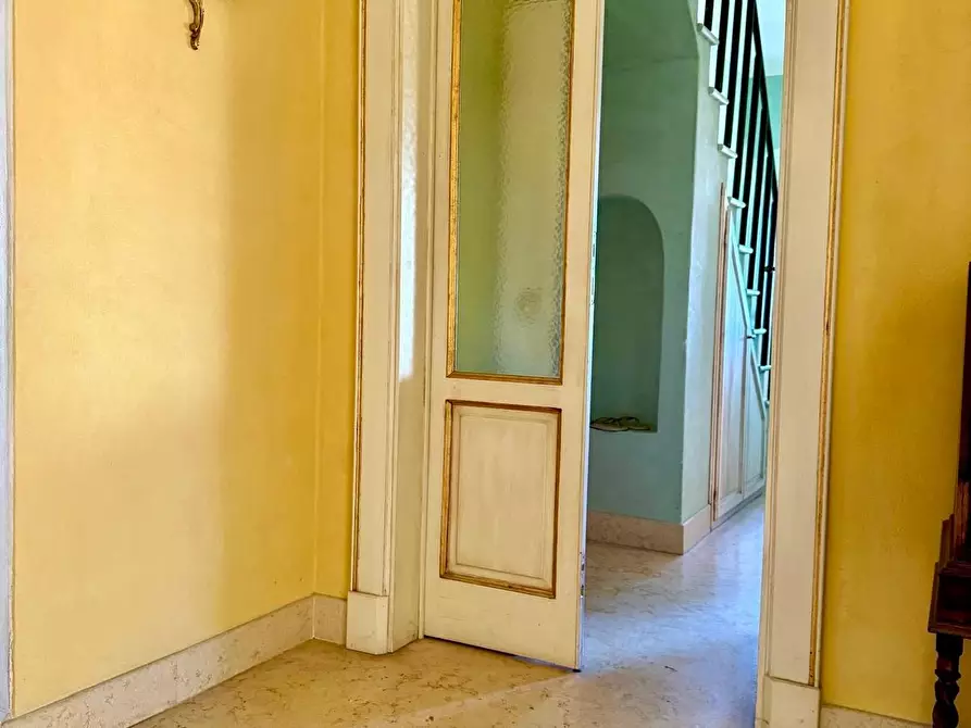 Immagine 10 di Appartamento in vendita  a Pietrasanta