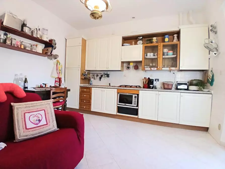 Immagine 8 di Appartamento in vendita  a Campiglia Marittima