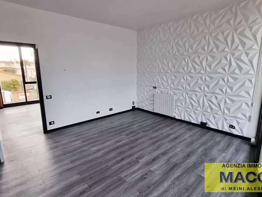 Immagine 4 di Ufficio in affitto  a Ponsacco