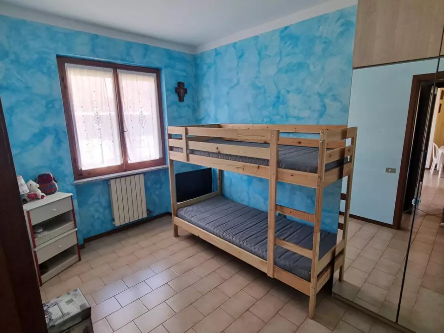 Immagine 6 di Appartamento in vendita  a Massa