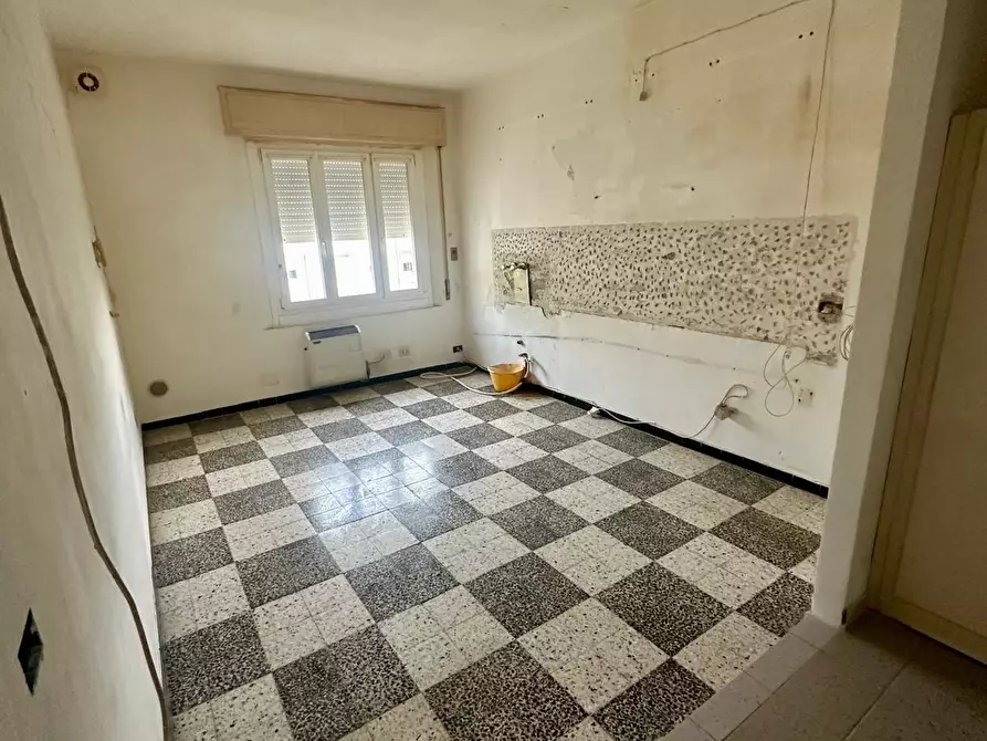 Immagine 11 di Appartamento in vendita  a Campiglia Marittima