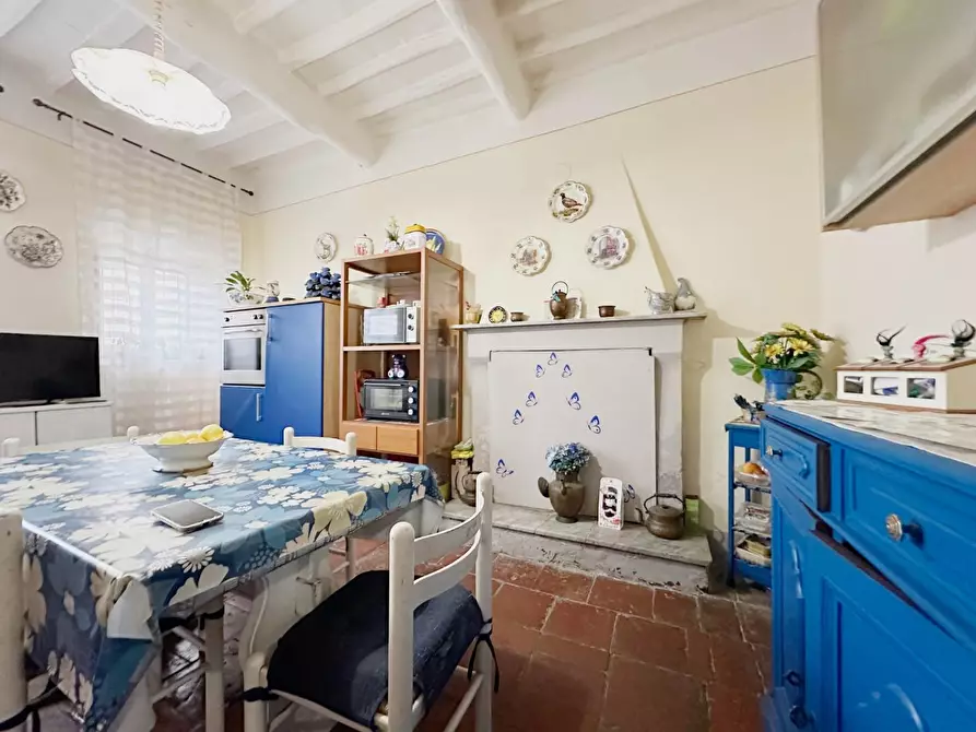 Immagine 1 di Terratetto in vendita  a Capannori