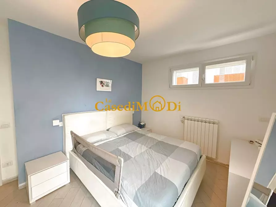 Immagine 11 di Casa bifamiliare in vendita  a Livorno