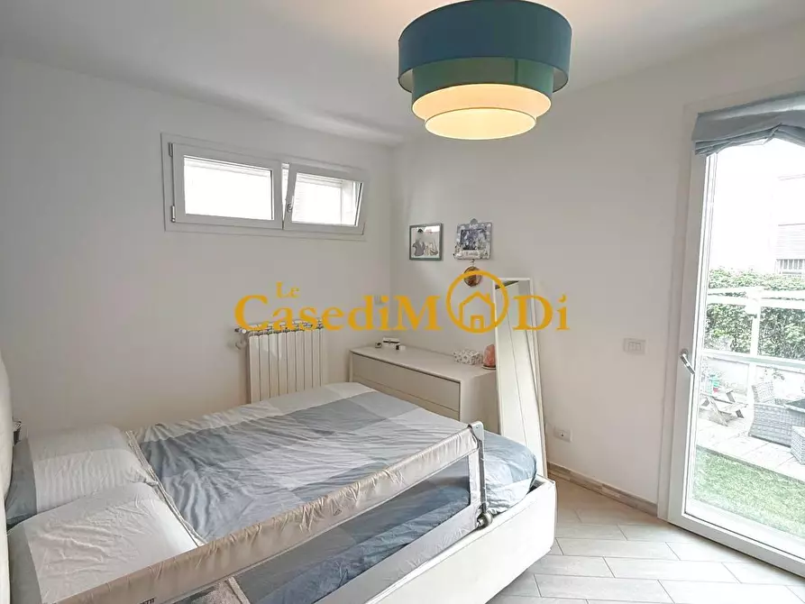 Immagine 10 di Casa bifamiliare in vendita  a Livorno