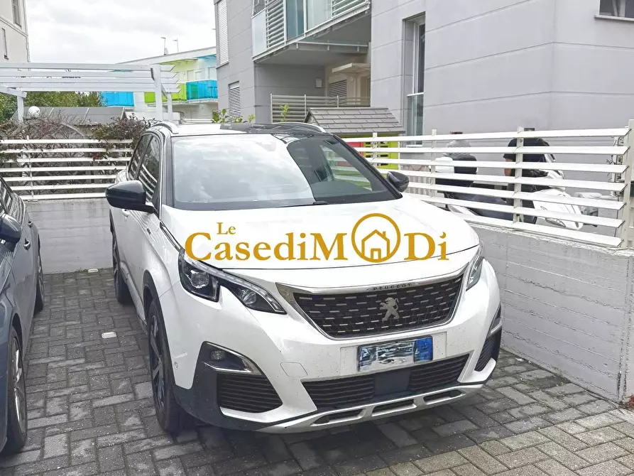 Immagine 41 di Casa bifamiliare in vendita  a Livorno