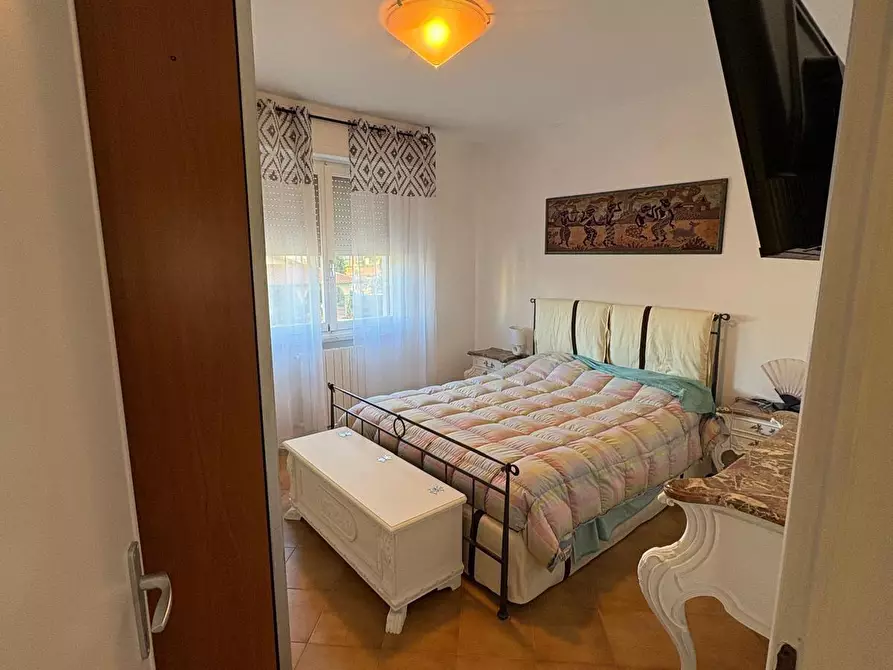 Immagine 16 di Appartamento in vendita  a Campiglia Marittima