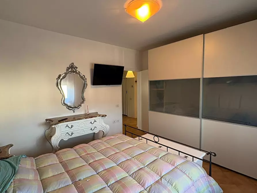 Immagine 9 di Appartamento in vendita  a Campiglia Marittima