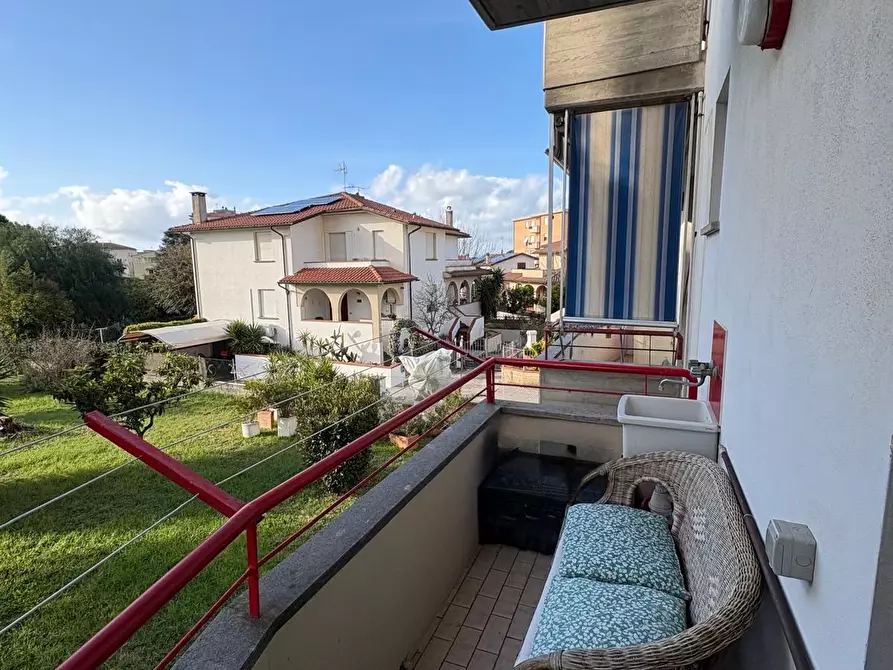 Immagine 15 di Appartamento in vendita  a Campiglia Marittima