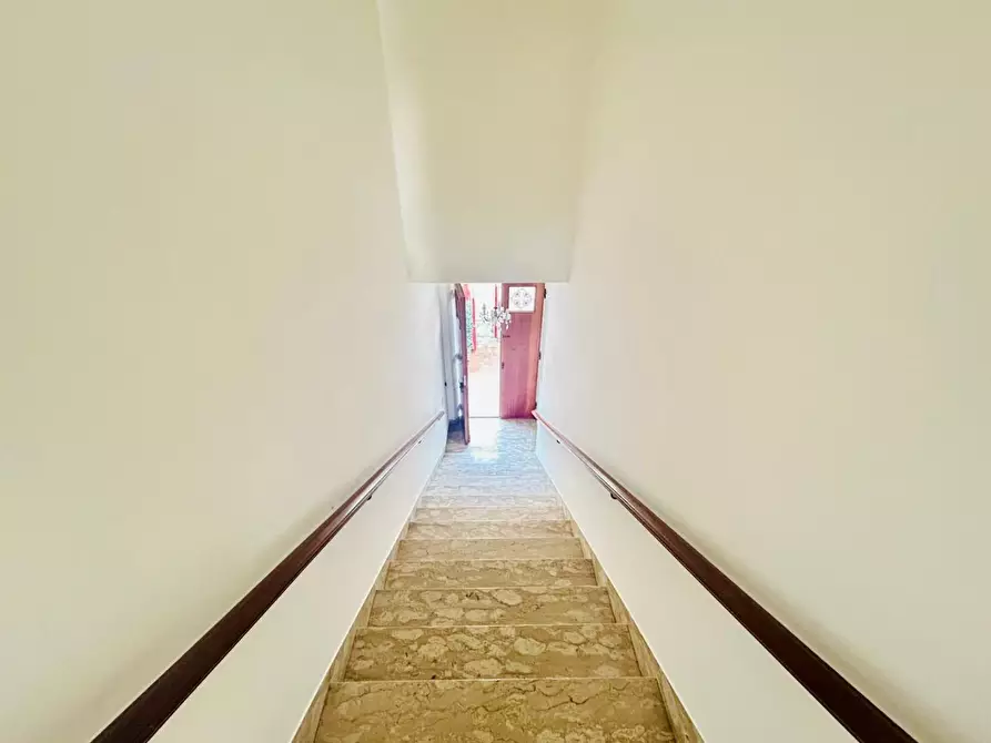 Immagine 14 di Appartamento in vendita  a Vinci