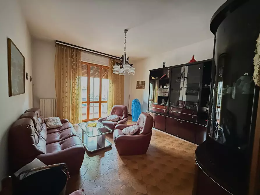 Immagine 5 di Appartamento in vendita  a Vinci