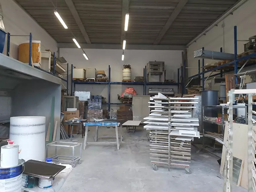 Immagine 5 di Attività artigianale in vendita  a Vicopisano