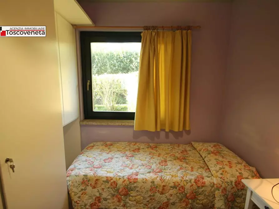 Immagine 16 di Villetta a schiera in vendita  a Lucca