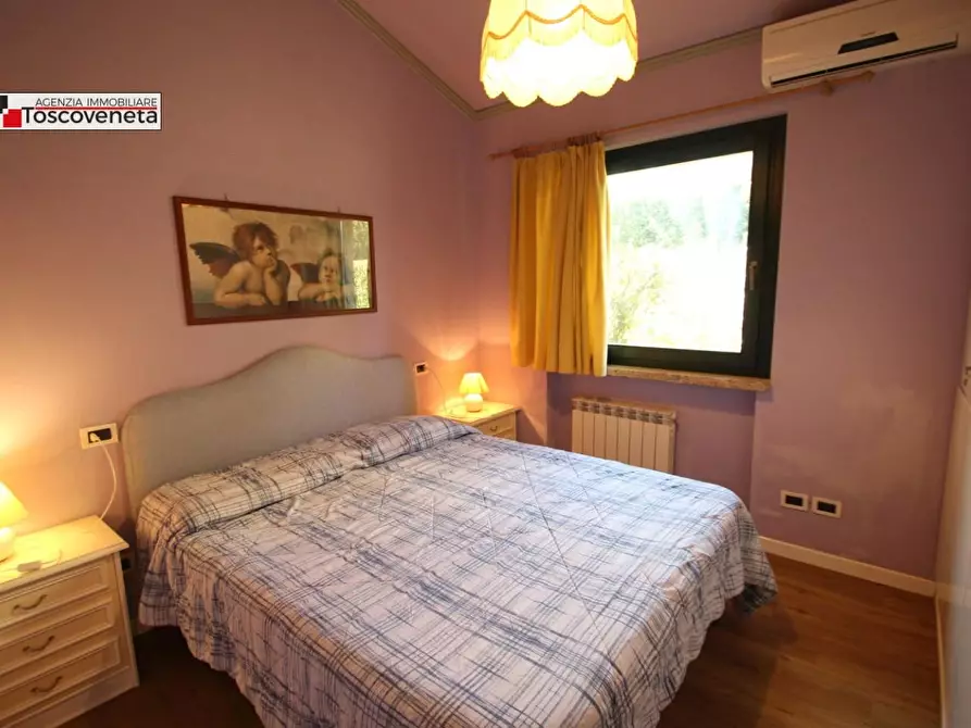 Immagine 8 di Villetta a schiera in vendita  a Lucca