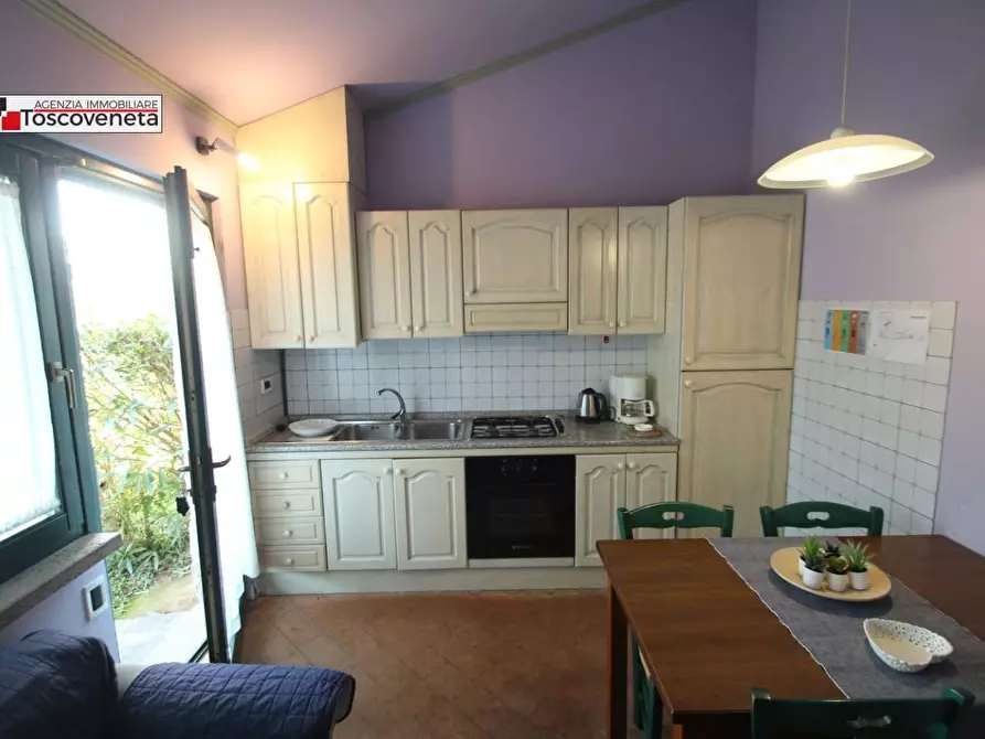 Immagine 3 di Villetta a schiera in vendita  a Lucca