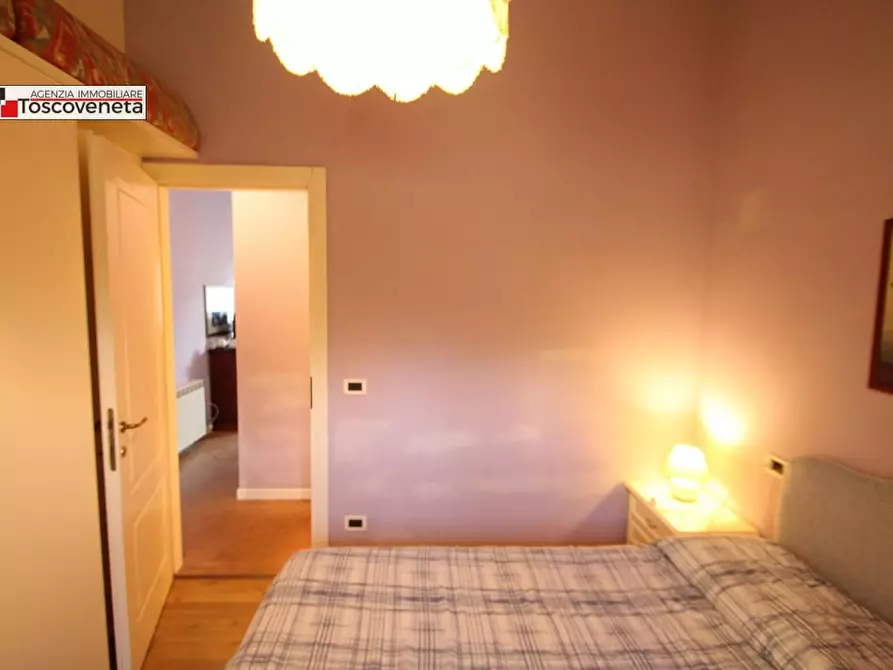 Immagine 9 di Villetta a schiera in vendita  a Lucca