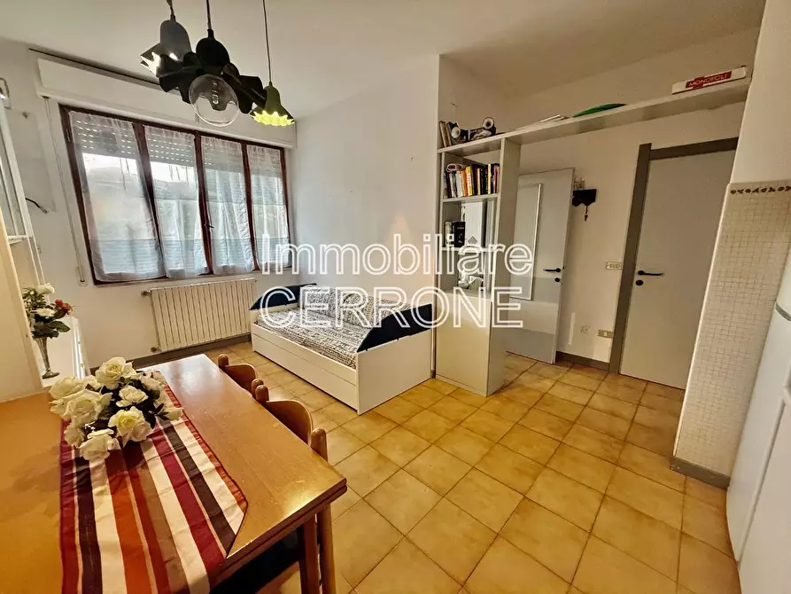 Immagine 1 di Appartamento in vendita  a Cecina