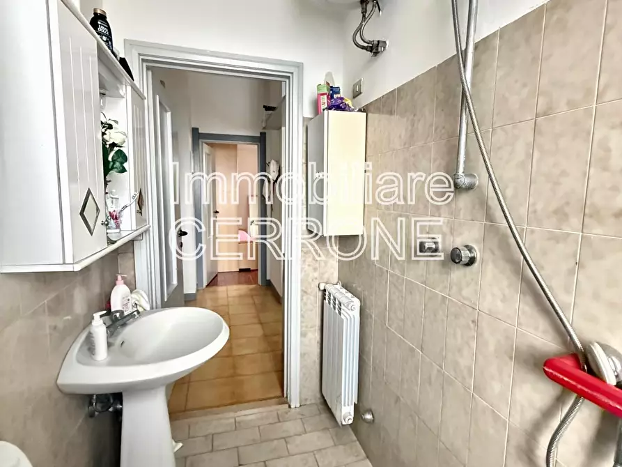 Immagine 14 di Appartamento in vendita  a Cecina