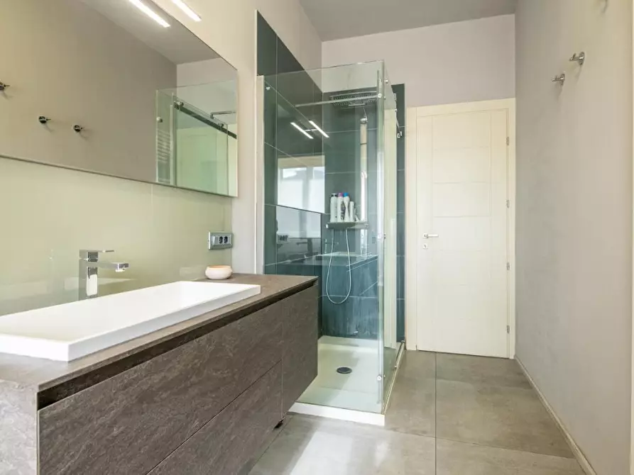 Immagine 38 di Appartamento in vendita  a Pisa