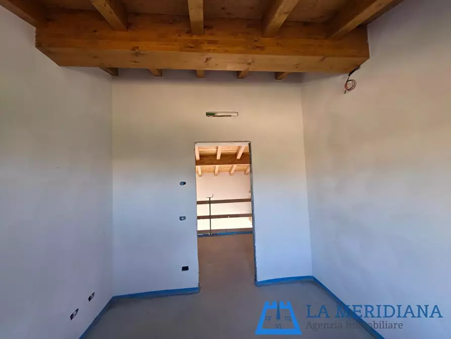 Immagine 11 di Casa bifamiliare in vendita  a Lamporecchio