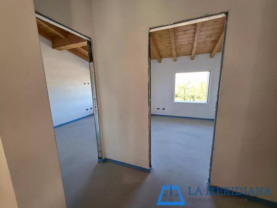 Immagine 10 di Casa bifamiliare in vendita  a Lamporecchio