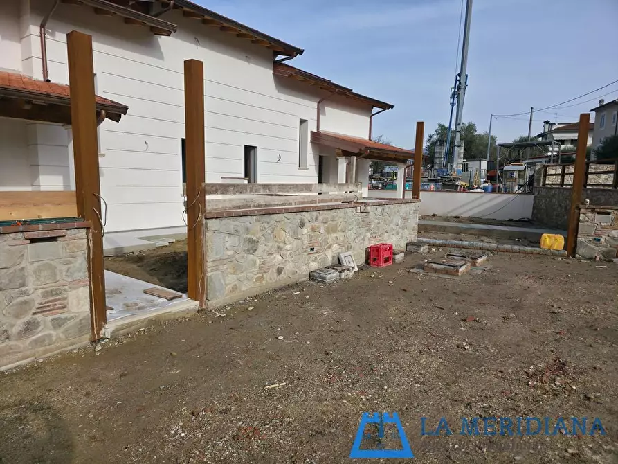 Immagine 22 di Casa bifamiliare in vendita  a Lamporecchio