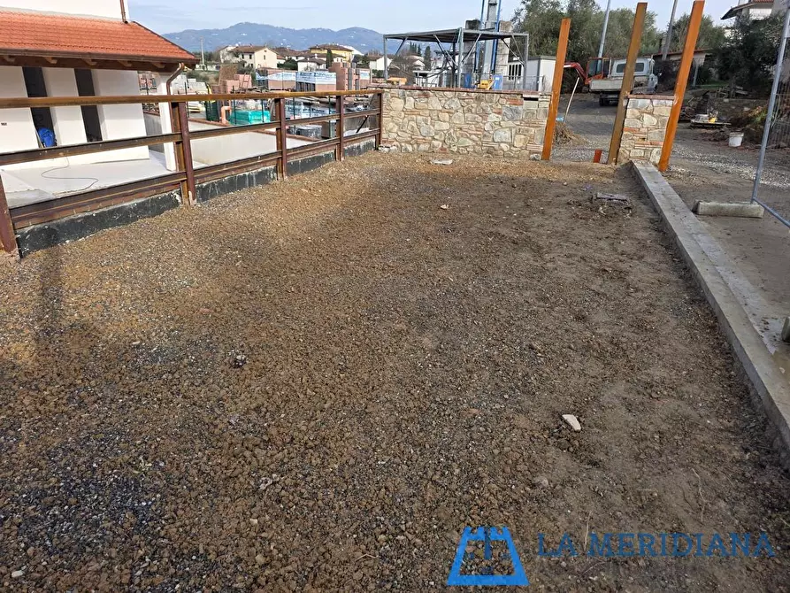 Immagine 28 di Casa bifamiliare in vendita  a Lamporecchio