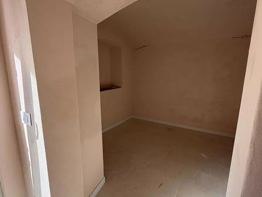 Immagine 13 di Casa semindipendente in vendita  a Sarzana